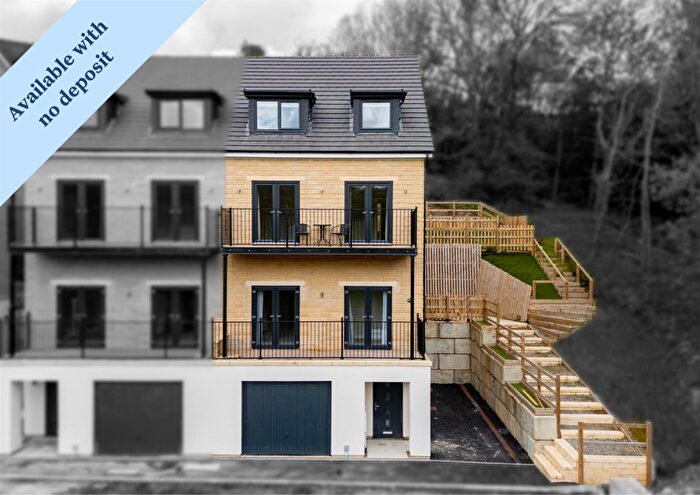 5 Bedroom Semi-Detached House To Rent In Ridge Court, Pudsey, Leeds, LS13