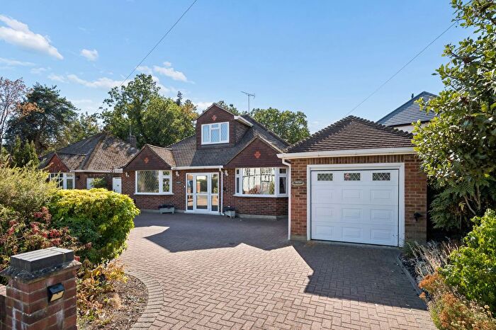 3 Bedroom Detached Bungalow For Sale In Pinewood Green, Iver, SL0