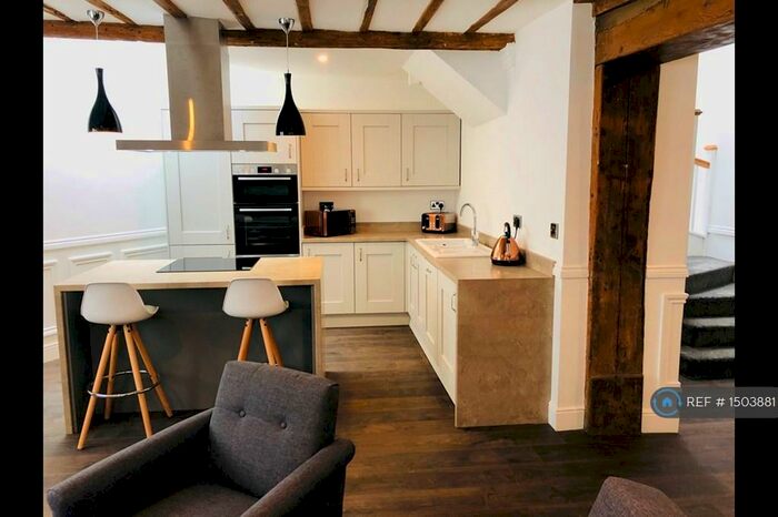 2 Bedroom Semi-Detached House To Rent In Marchaunts Place, Norwich, NR1