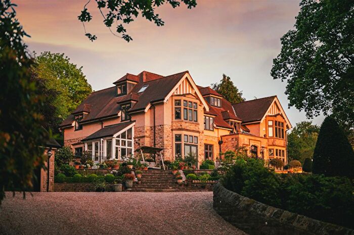 5 Bedroom Detached House For Sale In Padley Hill, Grindleford, Hope Valley, S32