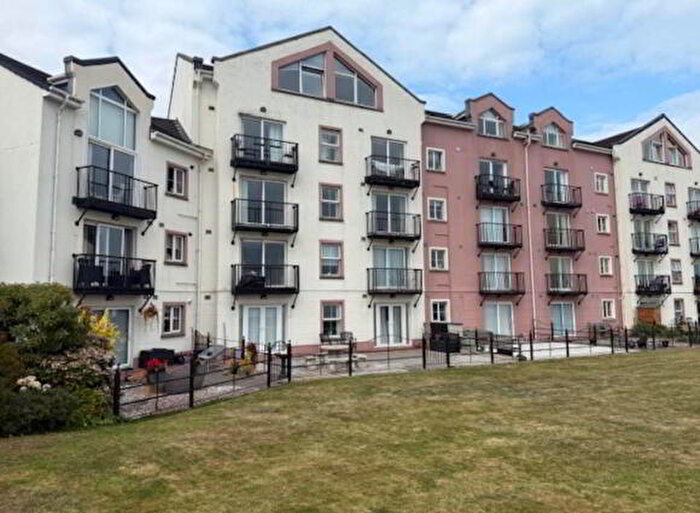 2 Bedroom Apartments For Sale In Castlerocklands, Carrickfergus, BT38