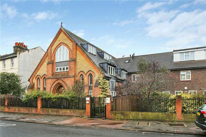 1 Bedroom Flat To Rent In Earlsfield Road, London, SW18