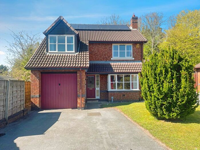 4 Bedroom Detached House To Rent In Ennerdale Drive, Congleton, Cheshire, CW12