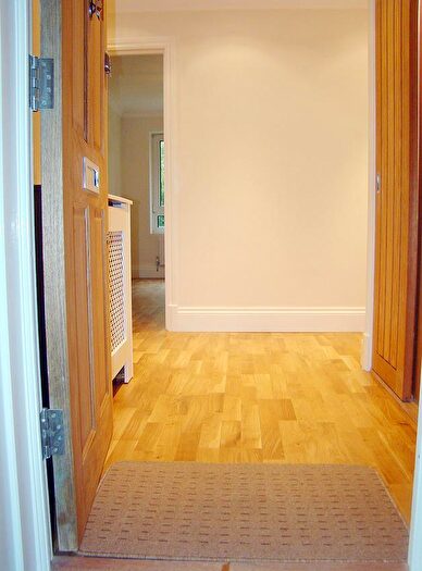 2 Bedroom Apartment To Rent In Boundary Road, St Johns Wood, NW8
