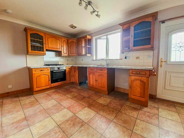 3 Bedroom Detached Bungalow To Rent In Pentland View, Kennoway, Leven KY8