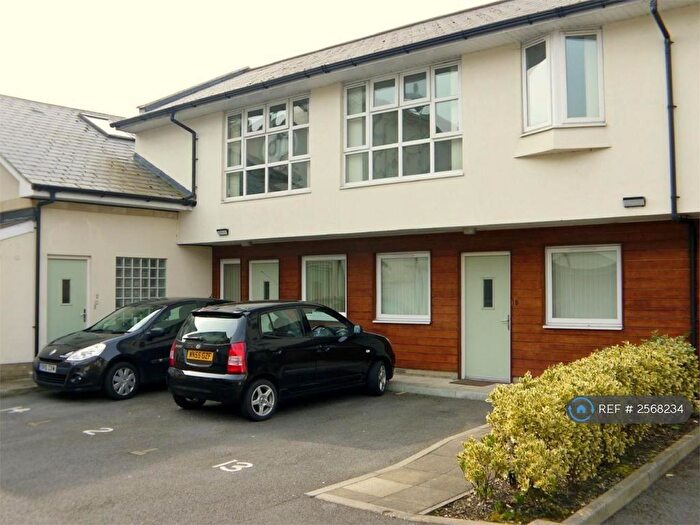 2 Bedroom Terraced House To Rent In Navier Court, Poole, BH15