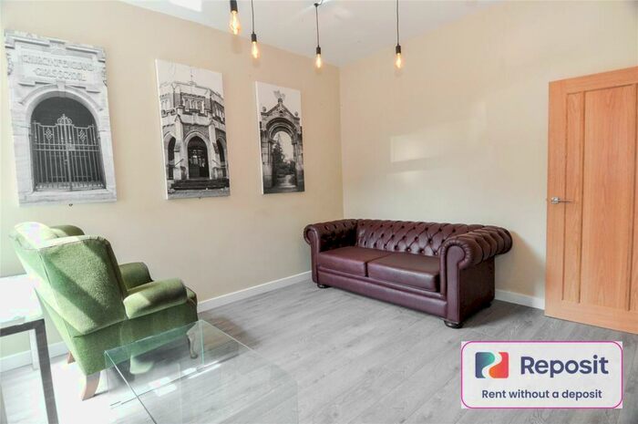 6 Bedroom Terraced House To Rent In Braemar Road, Manchester, Greater Manchester, M14