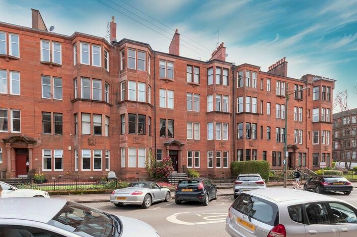 2 Bedroom Flat To Rent In Airlie Street, Hyndland, Scotland, G12