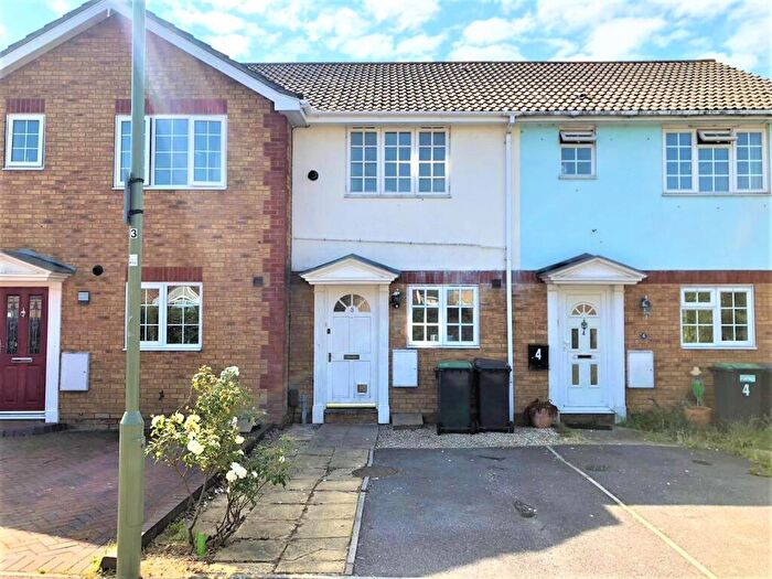2 Bedroom Terraced House To Rent In Smith Street, Gosport, PO12