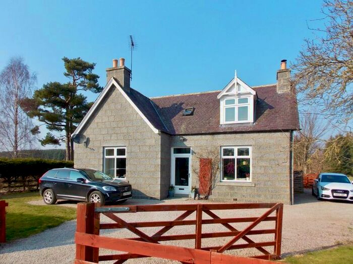 4 Bedroom Property For Sale In Kildrummy, Alford, AB33