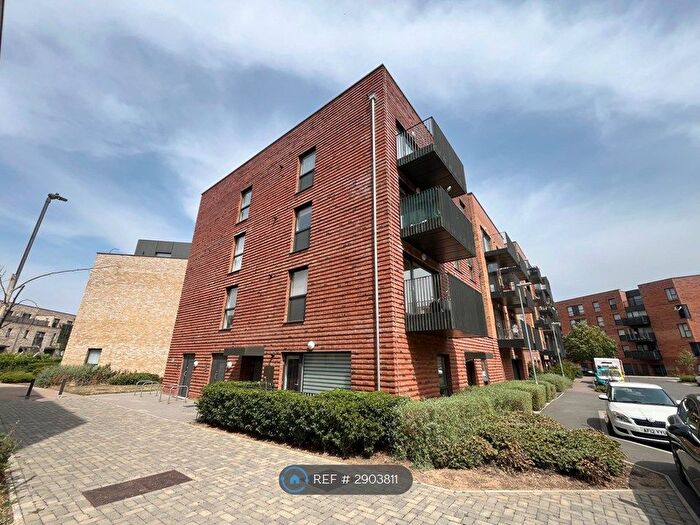 2 Bedroom Flat To Rent In Fowler Avenue, Trumpington, Cambridge, CB2