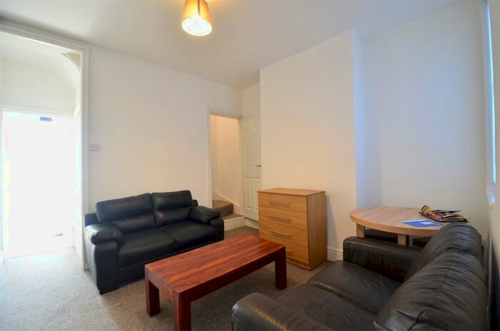 4 Bedroom Terraced House To Rent In Westminster Road, Student Property - Selly Oak, Birmingham, B29