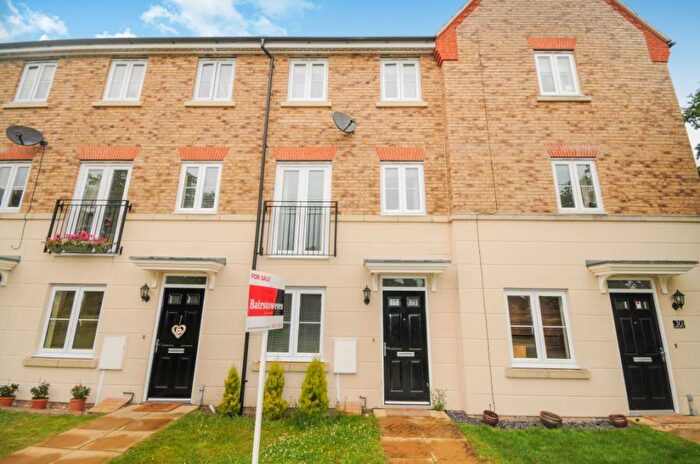 3 Bedroom House To Rent In Robins Crescent, Witham St Hughs, LN6