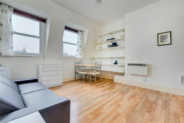 1 Bedroom Flat To Rent In Sinclair Road, London, W14