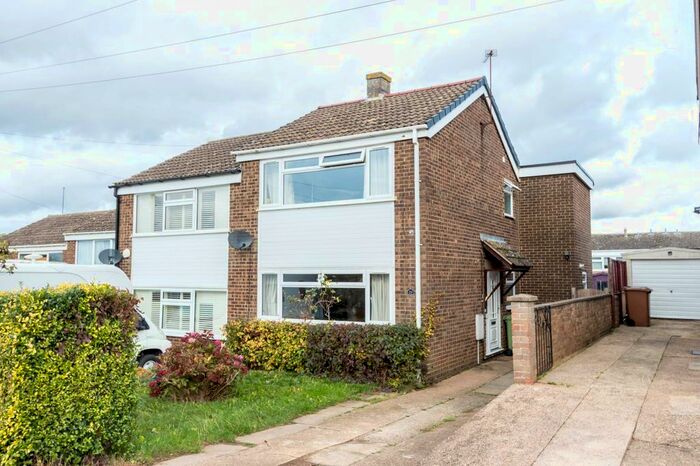 3 Bedroom Semi-Detached House For Sale In The Willows, Little Harrowden, Wellingborough, NN9