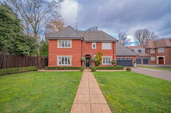 6 Bedroom Detached House For Sale In Temple Gardens, Dorridge, B93
