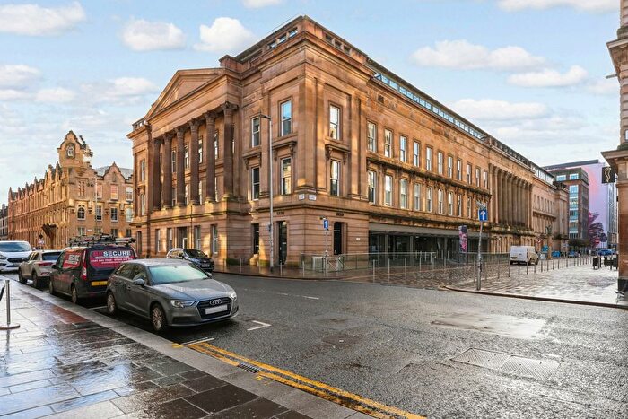1 Bedroom Flat For Sale In Ingram Street, Glasgow, Merchant City, G1