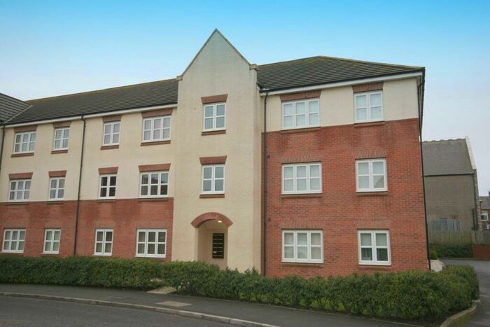 2 Bedroom Apartment To Rent In Dukesfield, Shiremoor, Tyne & Wear, NE27