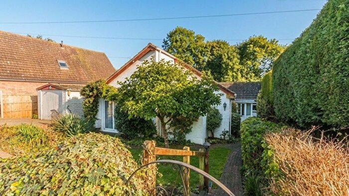 3 Bedroom Bungalow For Sale In Copthall Avenue, Hawkhurst, TN18