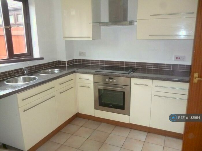 2 Bedroom Terraced House To Rent In Graig Y Darren, Godrergraig, Swansea, SA9