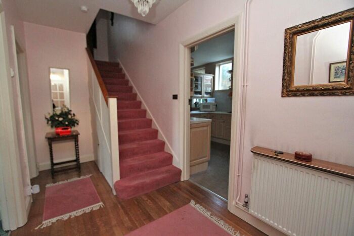 4 Bedroom Detached House For Sale In Furness Road, Eastbourne, BN21