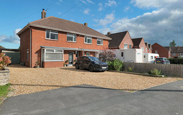 3 Bedroom Semi-Detached House For Sale In St. Margarets Gardens, Melksham, SN12