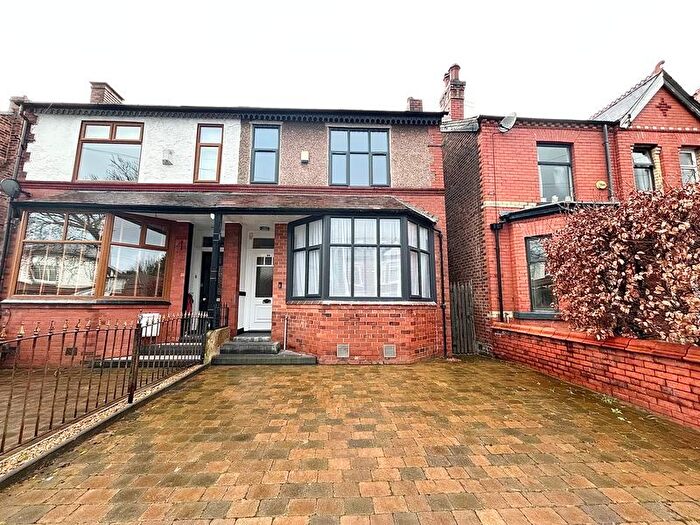 3 Bedroom Property To Rent In Campbell Road, Manchester, M27