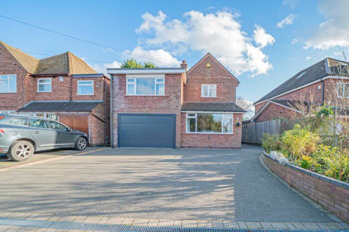 4 Bedroom Detached House For Sale In Heathcote Avenue, Solihull, B91