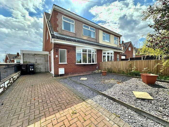 3 Bedroom Semi-Detached House For Sale In Lon Goed, Holywell, CH8