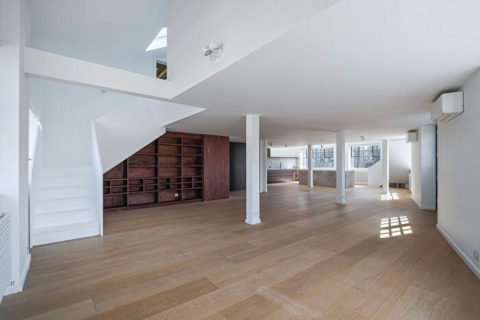 3 Bedroom Flat For Sale In Haybridge House, Clapton, E5