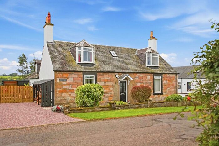 4 Bedroom Link Detached House For Sale In The Farmhouse, Friendliehead Farm, Mauchline, East Ayrshire, KA5