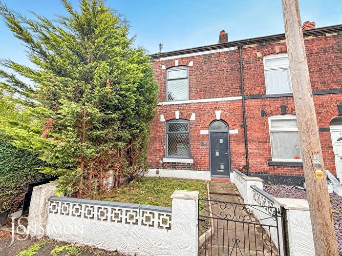 2 Bedroom Terraced House For Sale In Chesham Road, Chesham, Bury, BL9