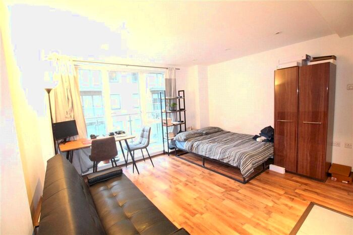Studio To Rent In Caspian Wharf, Yeo Street, London, E3