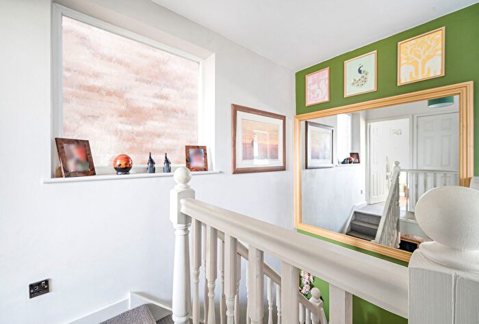 3 Bedroom End Of Terrace House For Sale In Charlton Mead Drive, Bristol, Somerset, BS10