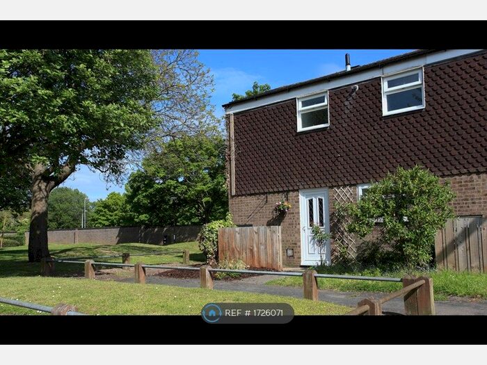 2 Bedroom End Of Terrace House To Rent In Mortlock Avenue, Cambridge, CB4