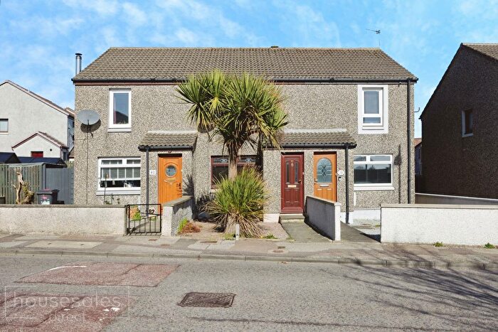 2 Bedroom Terraced House For Sale In Loirstone Avenue, Aberdeen, AB12