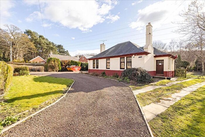 4 Bedroom Detached Bungalow For Sale In Lucerne Cottage, Carberry, Musselburgh, EH21