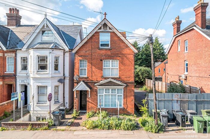 1 Bedroom Flat To Rent In York Road, Guildford, GU1