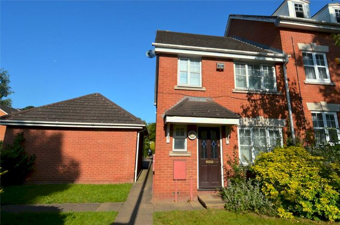 3 Bedroom End Of Terrace House To Rent In Pershore Road, Edgbaston, Birmingham, West Midlands, B5