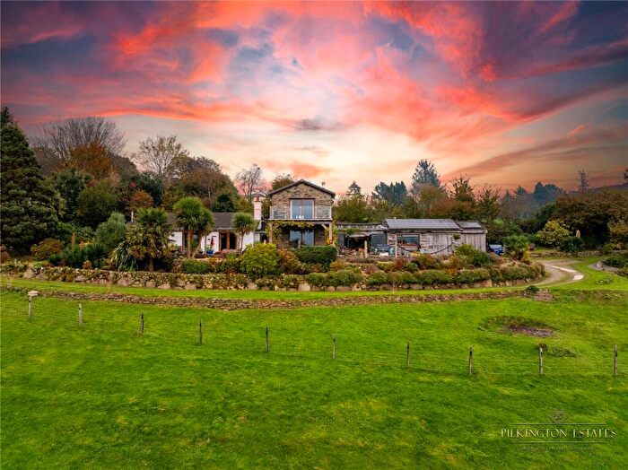 3 Bedroom Detached House For Sale In Kelly Gardens, Calstock, Cornwall, PL18