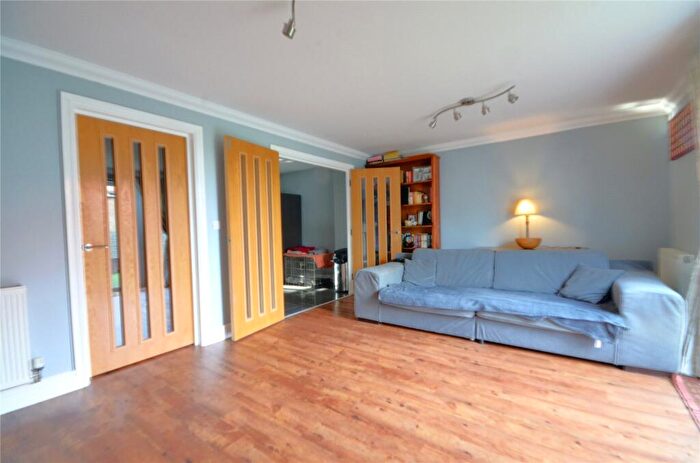 4 Bedroom End Of Terrace House For Sale In Maple Dell, Lower Dene, East Grinstead, RH19
