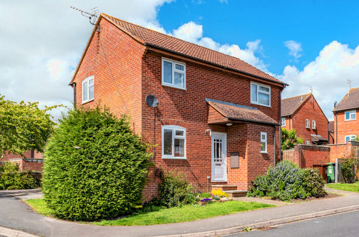 4 Bedroom Detached House To Rent In Faringdon, SN7