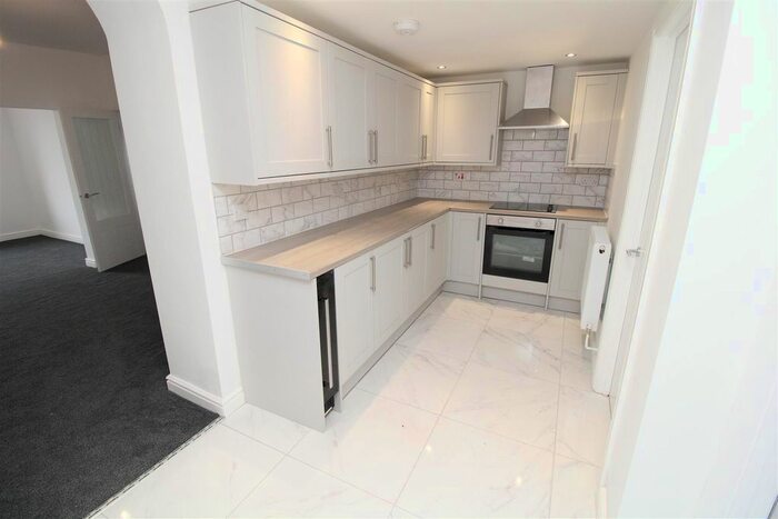 3 Bedroom Property To Rent In Birchgrove Street, Porth, CF39