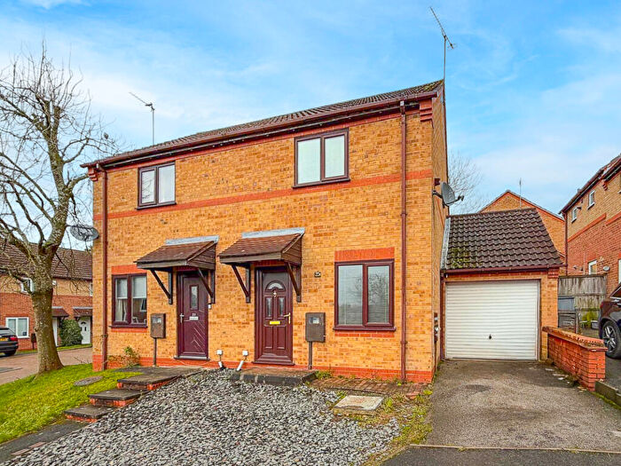 2 Bedroom Semi Detached House For Sale In Caldermill Drive, Oakwood, DE21