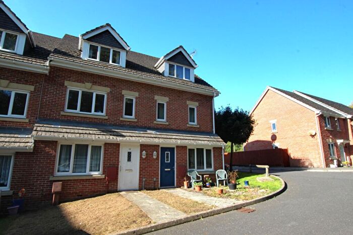 1 Bedroom Flat To Rent In Billy Copse Havant Unfurnished, PO9