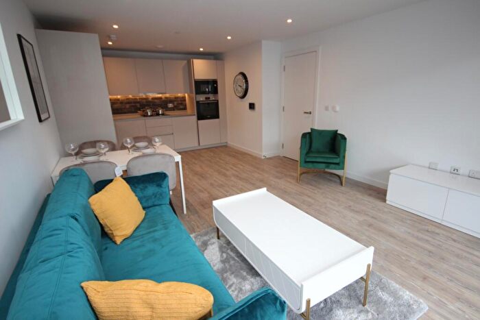 2 Bedroom Apartment To Rent In Potato Wharf Manchester, M3