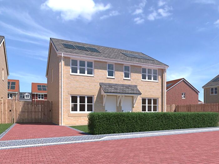 3 Bedroom Semi-detached House For Sale In Knottingley, West Yorkshire, WF11