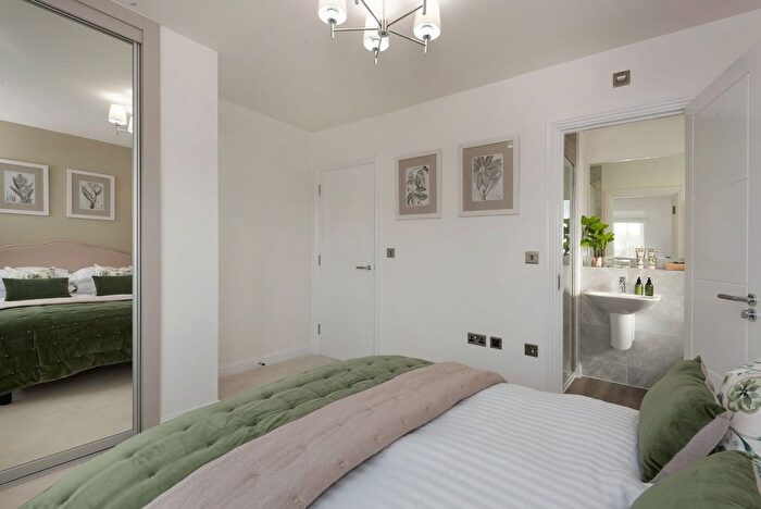 4 Bedroom Detached House For Sale In Summerfield Close, Staple, Canterbury, Kent, CT3