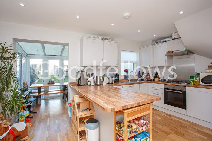 3 Bedroom Detached House To Rent In Lynmouth Avenue, Morden, Surrey, SM4