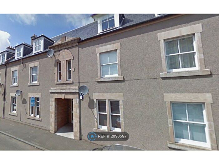 2 Bedroom Flat To Rent In Mid Street, Kirkcaldy, KY1
